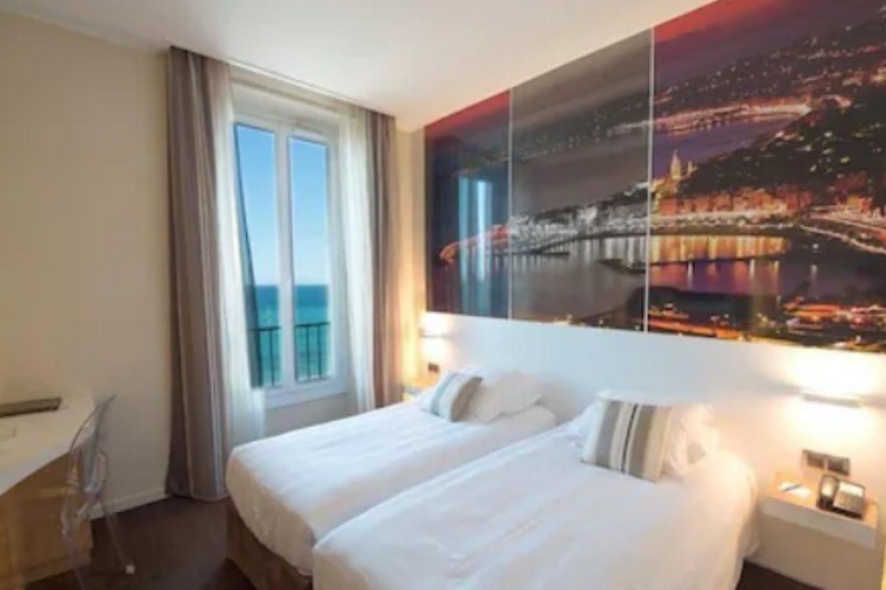 Hotel Western Premier De Galles